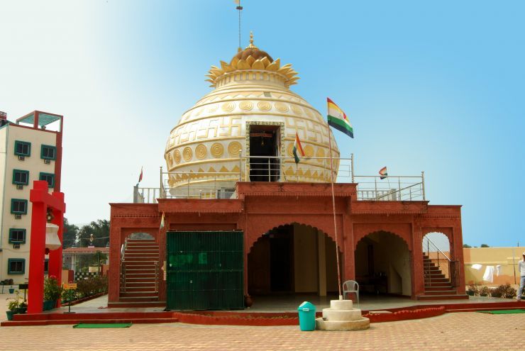 Sri Kalash Mandir Ji (ShIKHARJI)