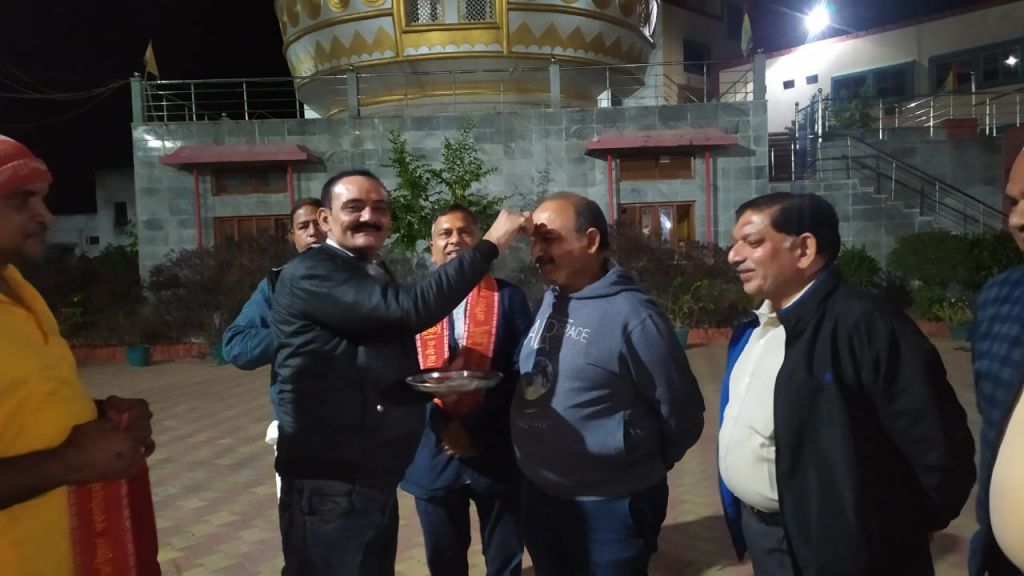 कोरोना काल में श्री सम्मेदशिखरजी की प्रथम समुह यात्रा कोरोना काल में श्री सम्मेदशिखरजी की प्रथम समुह यात्रा